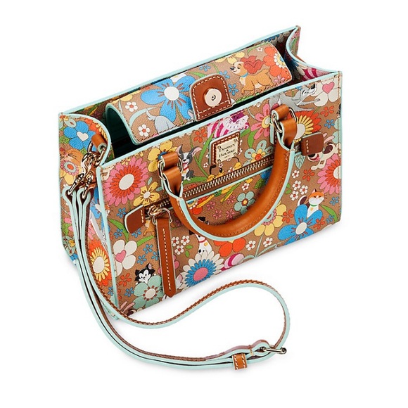 Dooney & Bourke Disney Pets CrossBody Purse Pluto Dogs Mochi Marie Cats NEW Rare - Picture 15 of 15